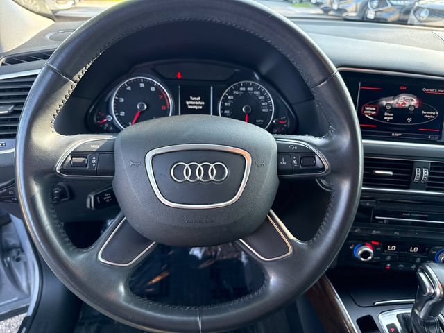 Used 2017 Audi Q5 2.0T Premium Plus w/ Technology Package AWD/4WD image 16