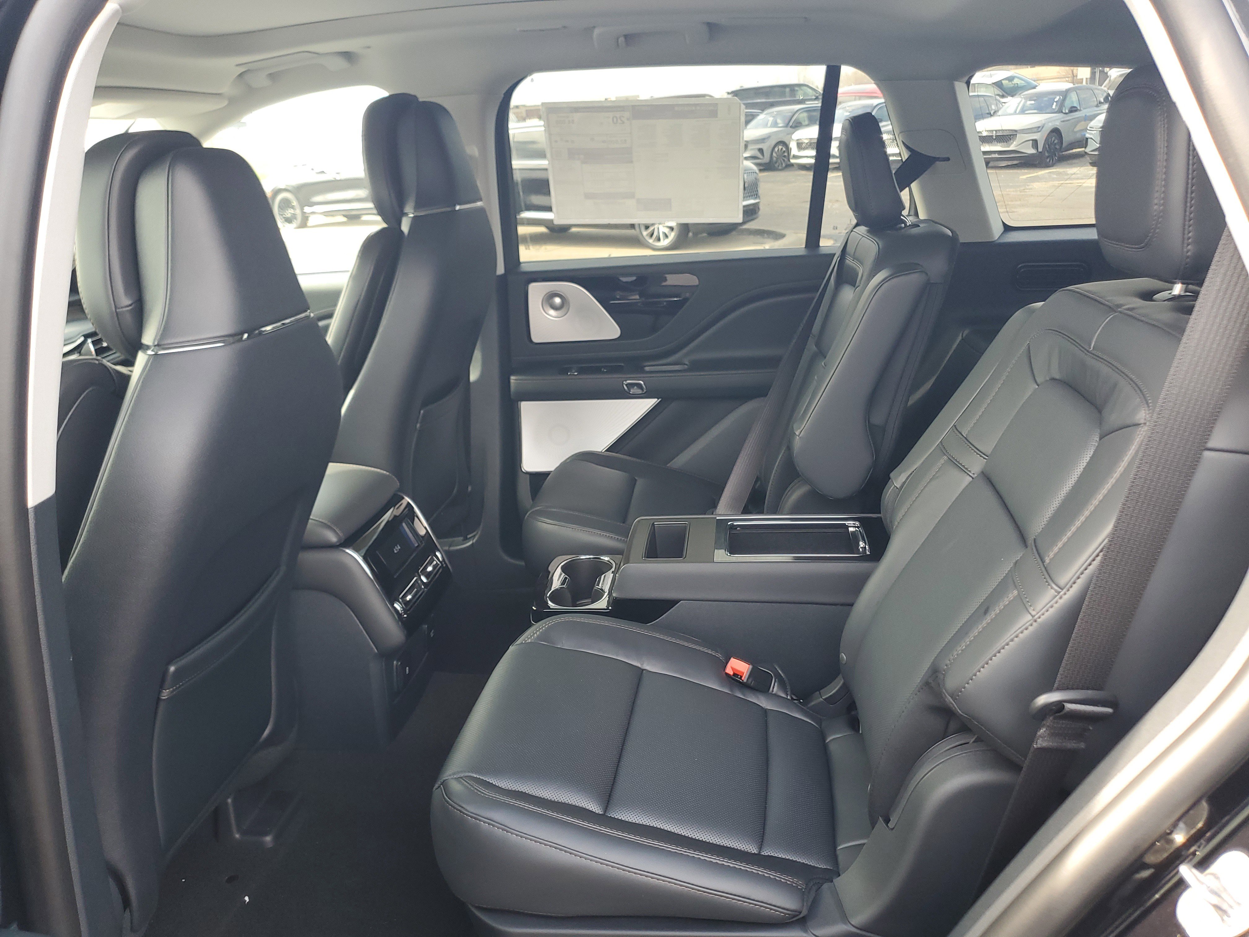 New 2026 Lincoln Aviator Reserve image 23