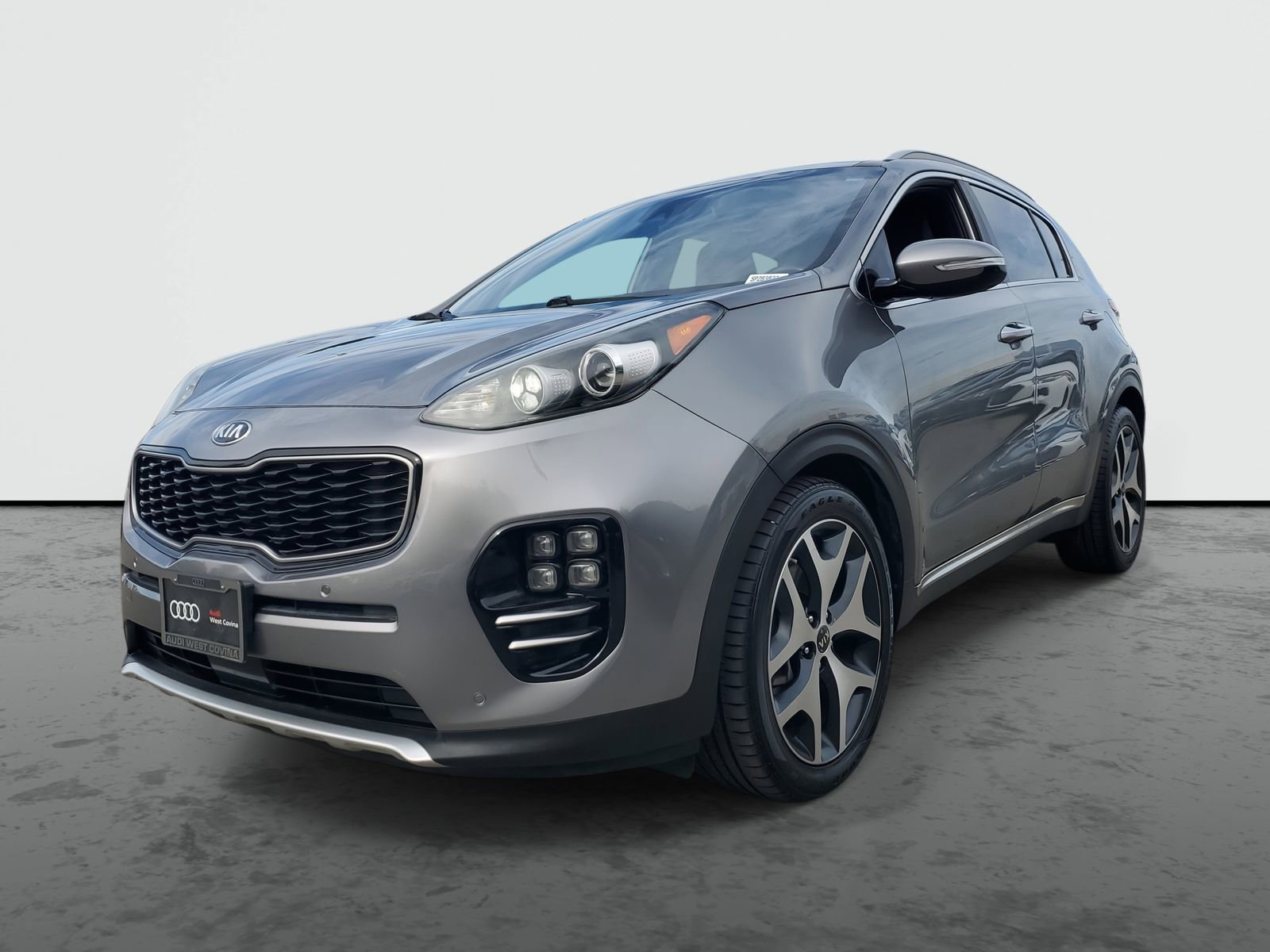 Used 2017 Kia Sportage SX image 2