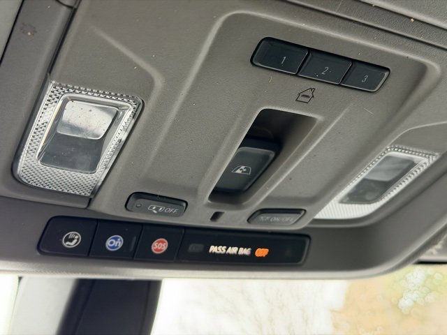 Used 2019 Chevrolet Silverado 1500 RST w/ All-Star Edition image 18