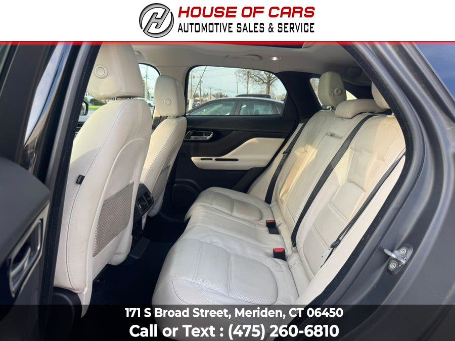 Used 2017 Jaguar F-PACE Prestige image 27
