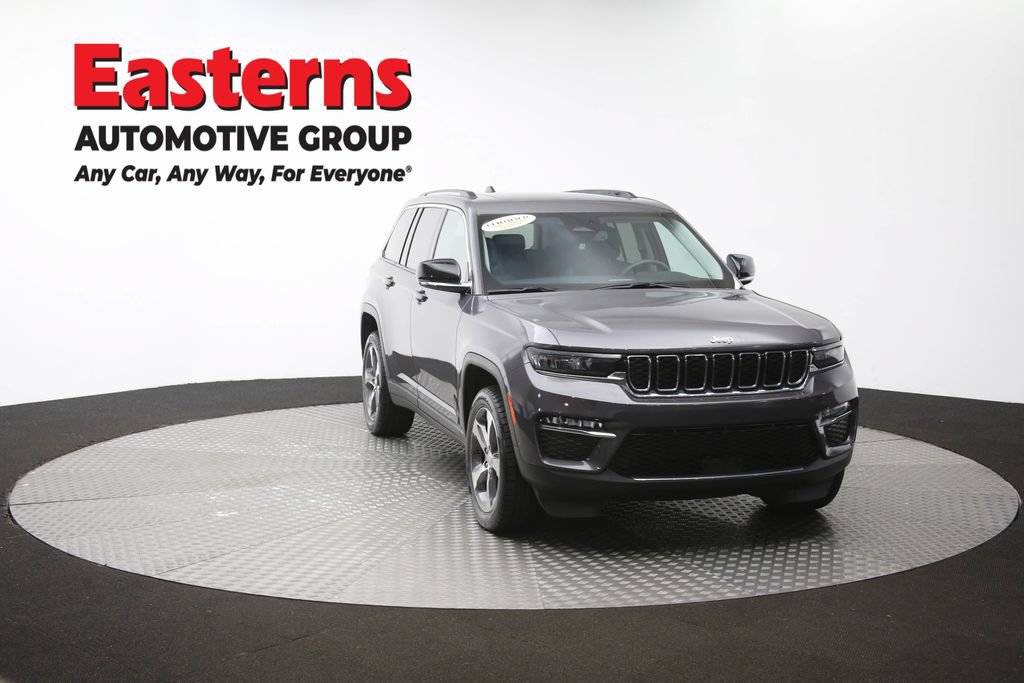 Used 2023 Jeep Grand Cherokee 4WD 4xe image 56