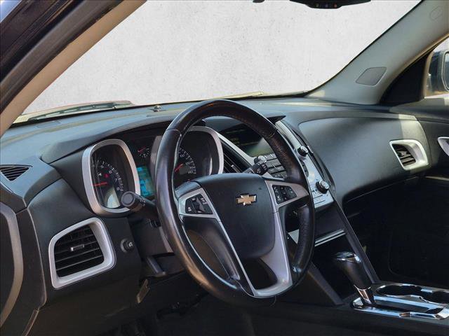 Used 2017 Chevrolet Equinox LT w/ Convenience Package FWD image 9
