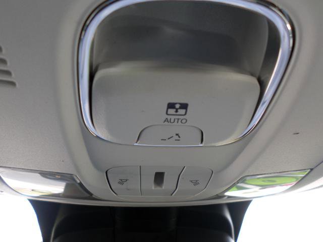 Used 2018 Jeep Renegade Latitude image 24