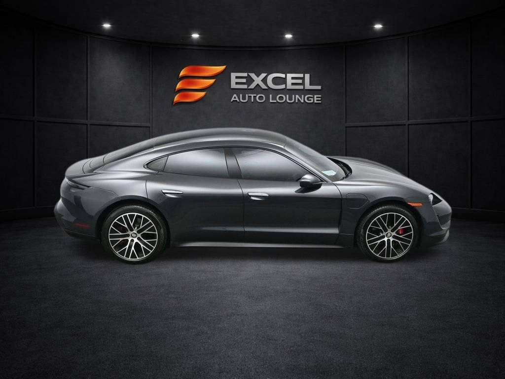 Used 2022 Porsche Taycan 4S image 62