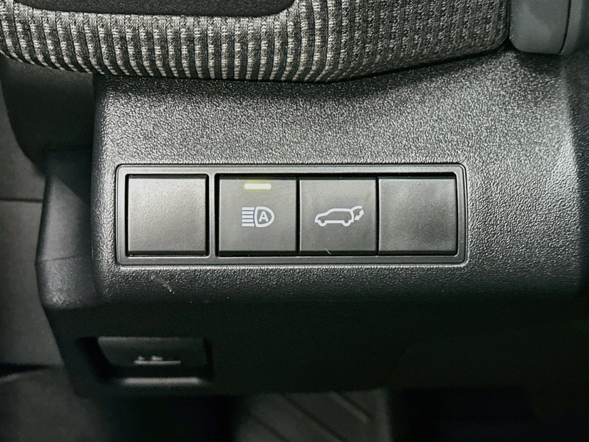 Used 2024 Subaru Solterra AWD/4WD image 17