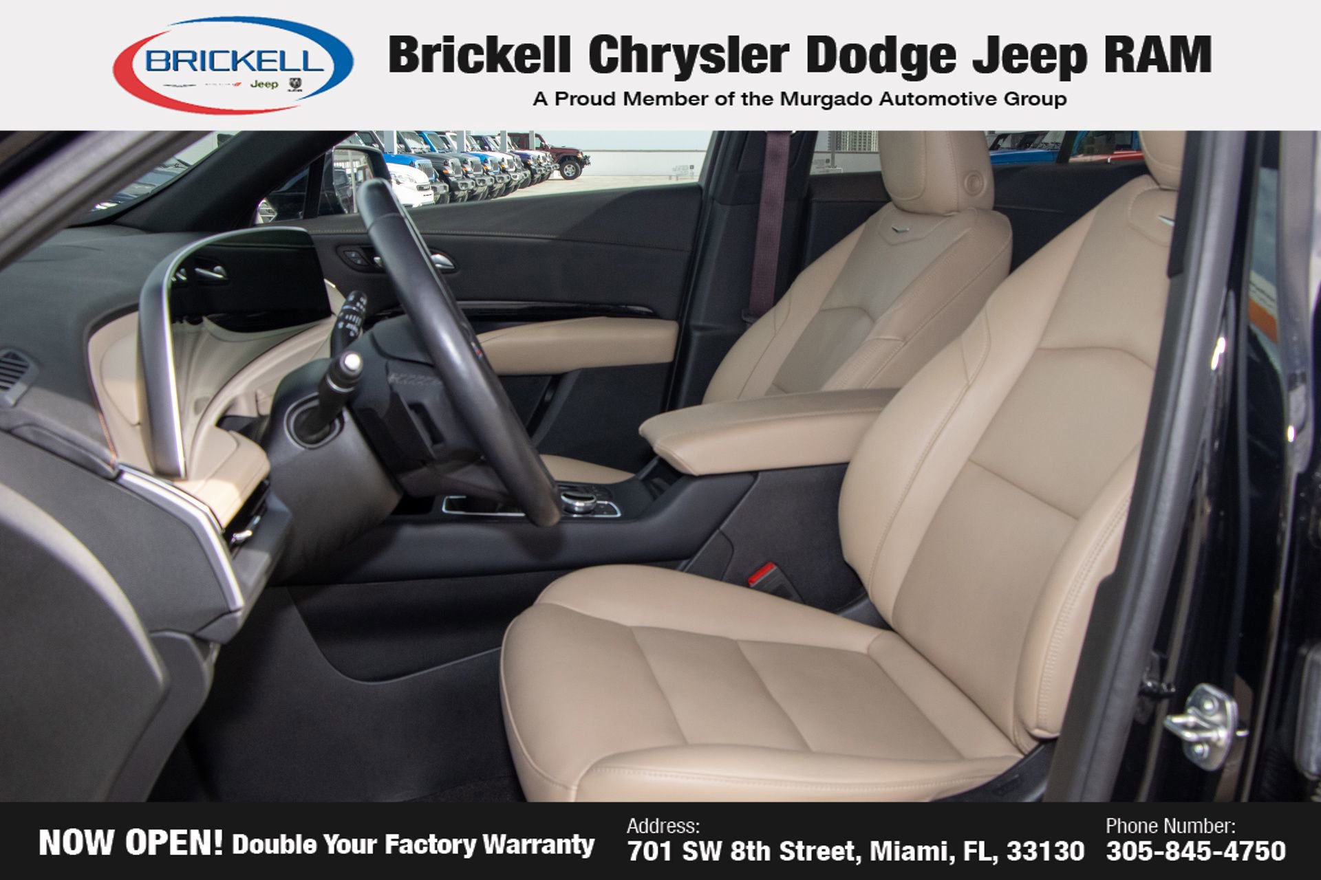 Used 2024 Cadillac XT4 Luxury w/ Cold Weather Package image 17