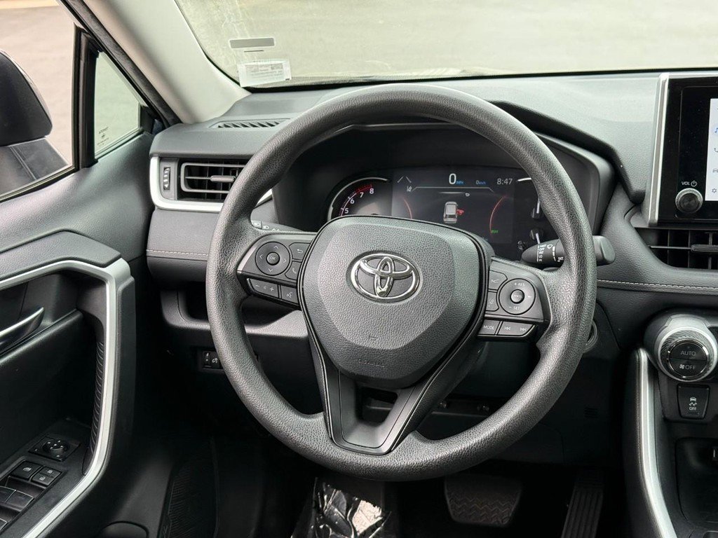 Certified 2024 Toyota RAV4 XLE FWD image 18