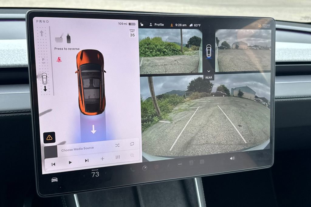 Used 2026 Tesla Model Y 2WD image 23