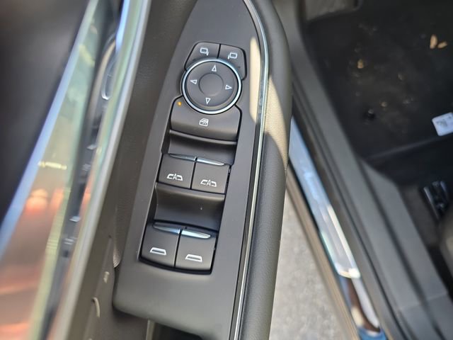 New 2026 Buick Envision Avenir image 16