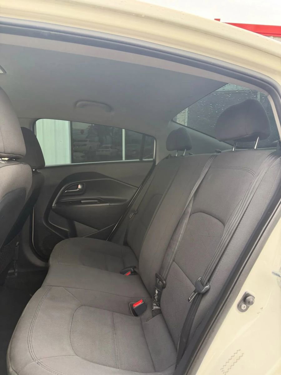 Used 2013 Kia Rio EX w/ Convenience Pkg image 13