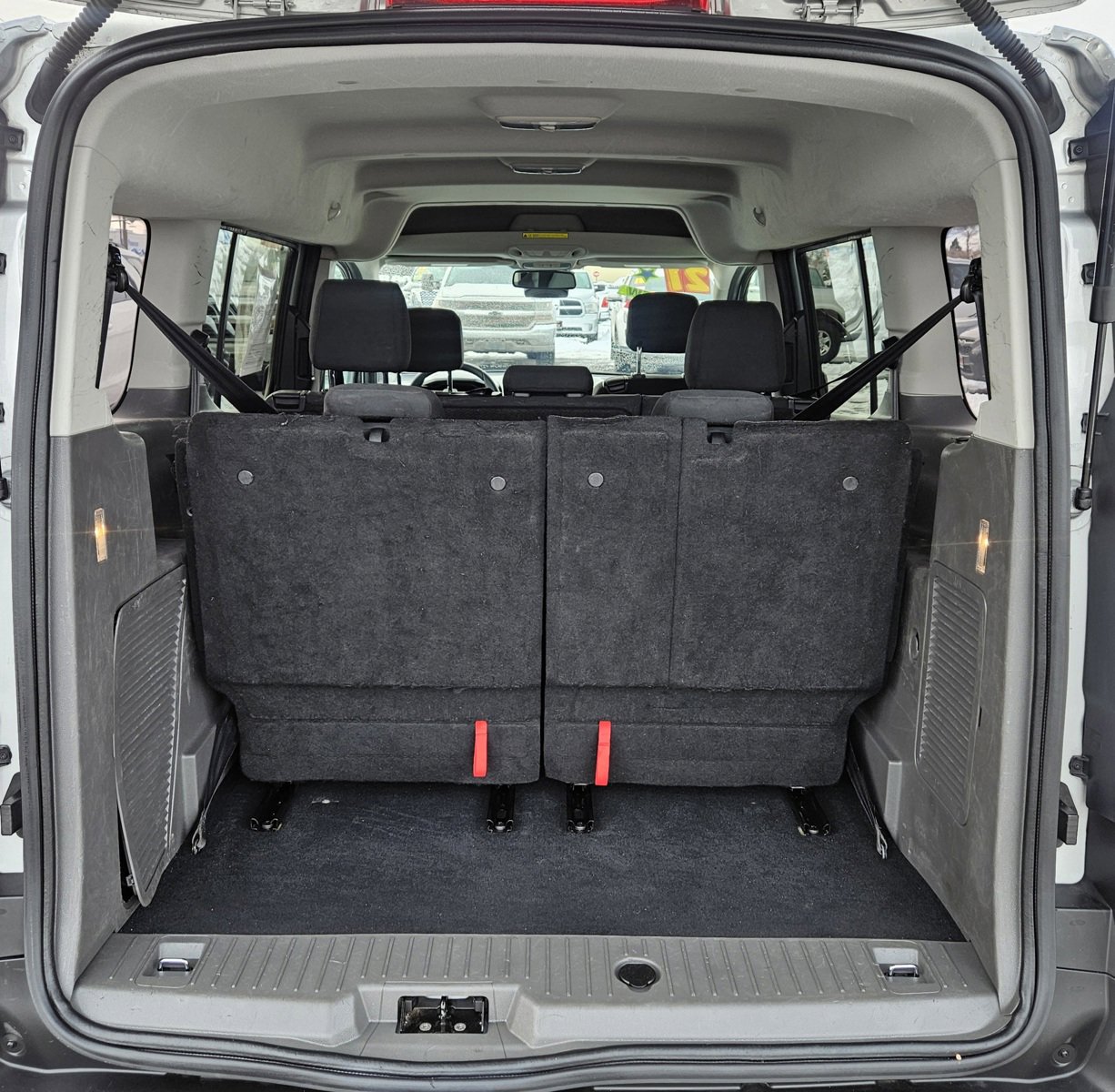 Used 2021 Ford Transit Connect XL FWD image 11