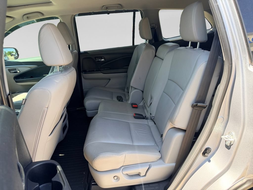 Used 2022 Honda Pilot Special Edition image 12