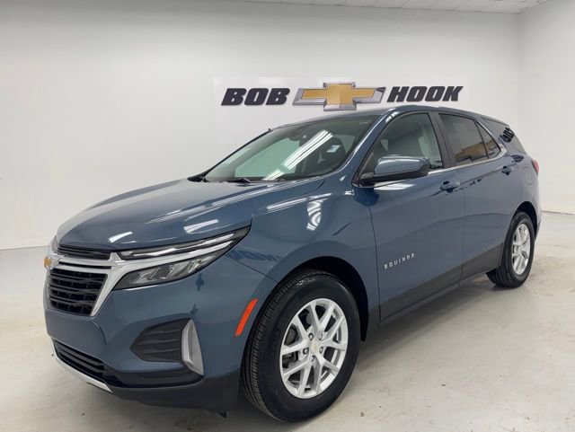 Used 2024 Chevrolet Equinox LT FWD image 1