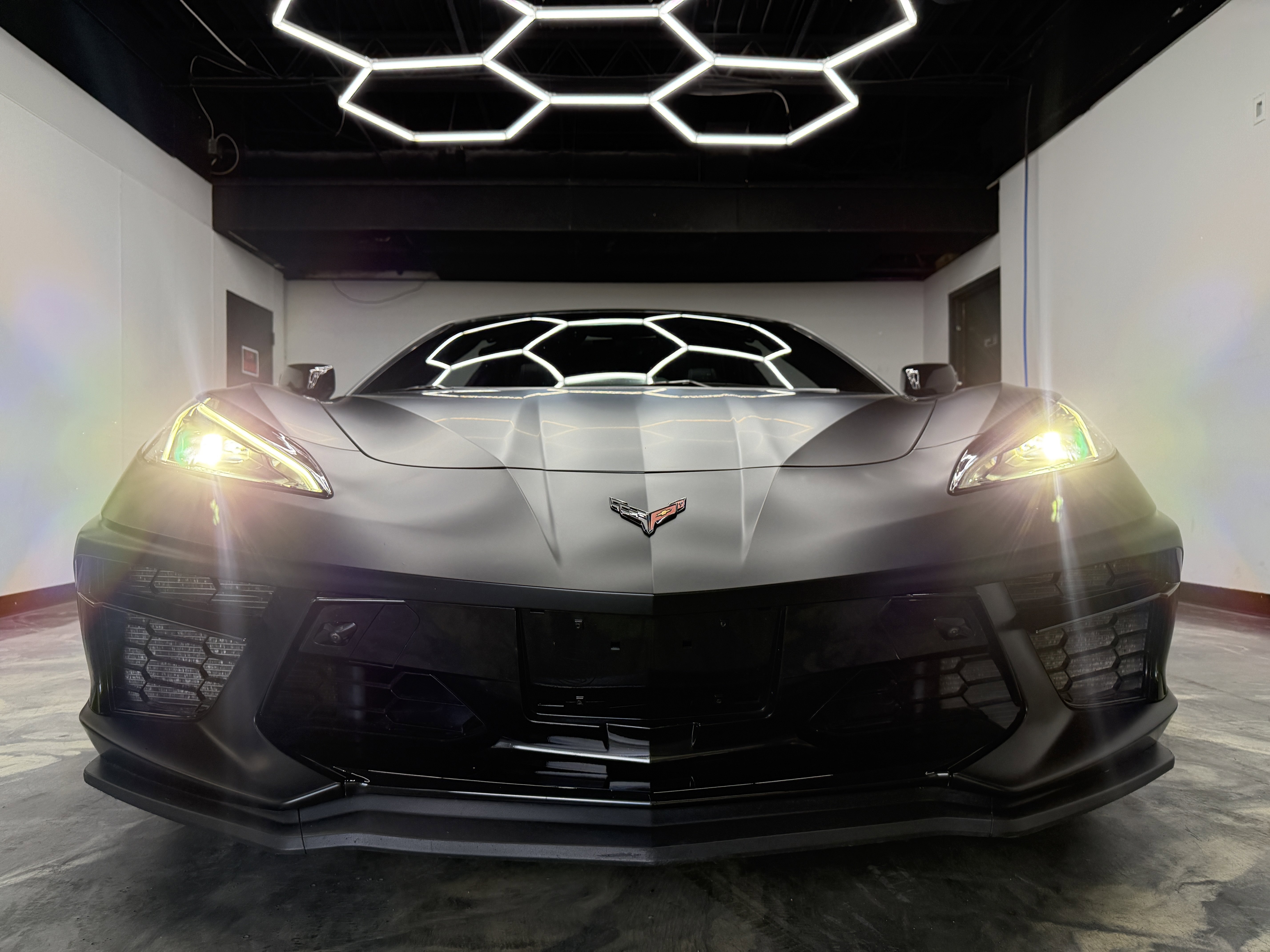 Used 2021 Chevrolet Corvette Stingray Premium Cpe w/ 3LT image 8