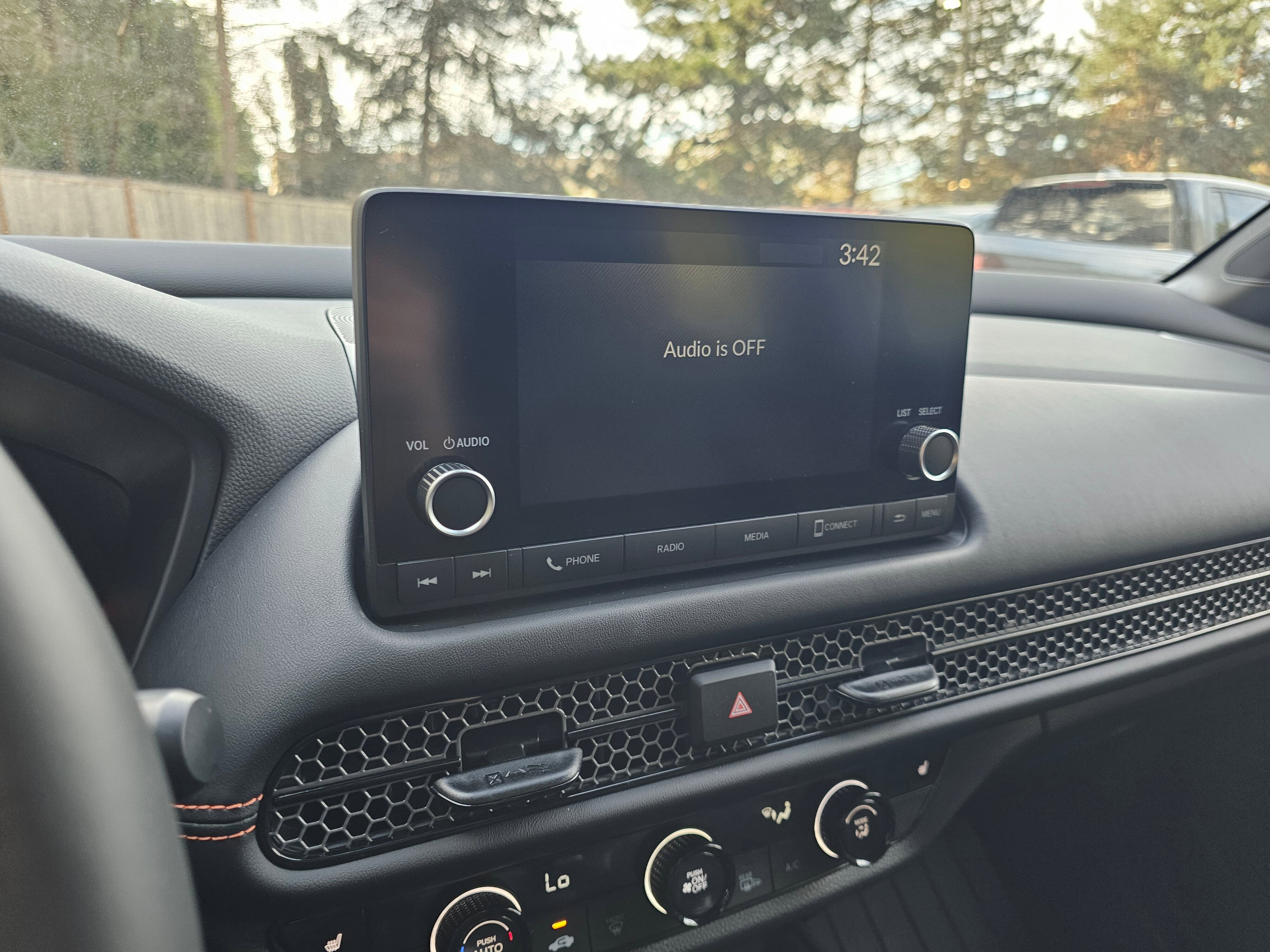 Certified 2025 Honda HR-V Sport image 25