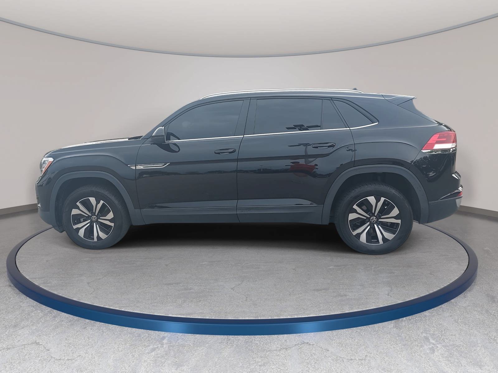 Used 2024 Volkswagen Atlas Cross Sport SE AWD/4WD image 8