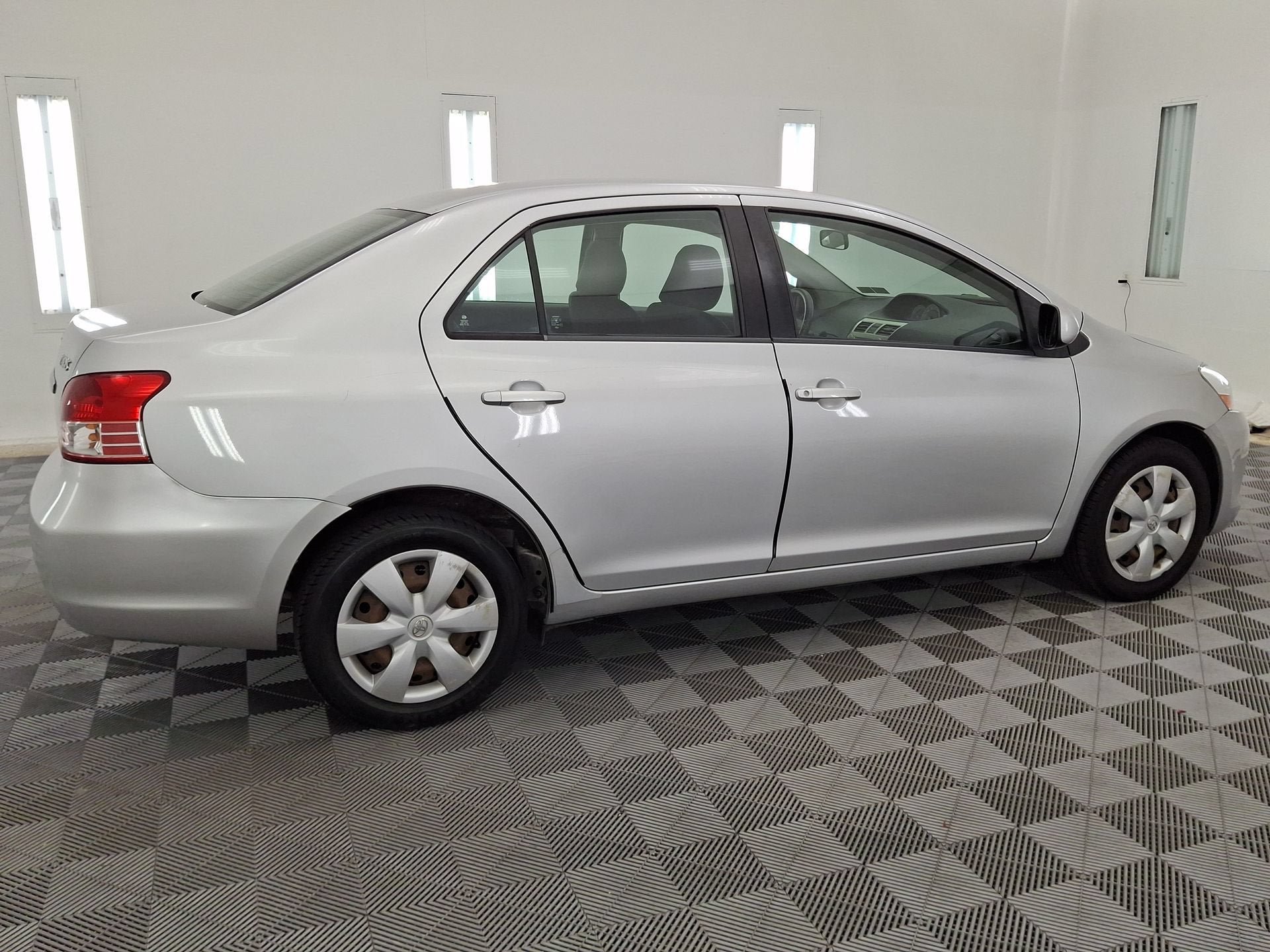 Used 2007 Toyota Yaris S FWD image 22