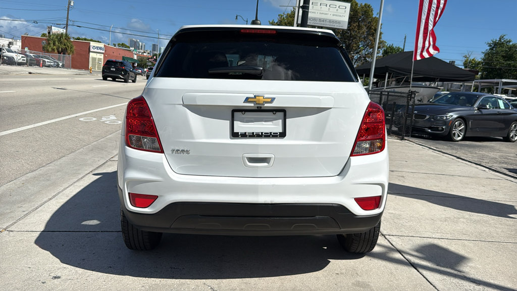 Used 2020 Chevrolet Trax LS w/ Tint and Cruise Package FWD image 13