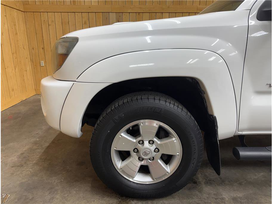 Used 2010 Toyota Tacoma PreRunner RWD image 11