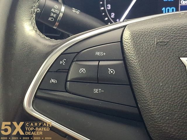 Used 2017 Cadillac XT5 Luxury w/ Driver Awareness Package FWD image 28