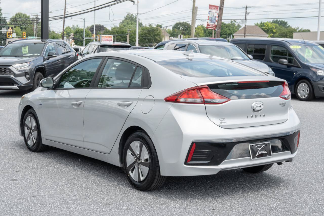 Used 2019 Hyundai Ioniq Blue FWD image 8
