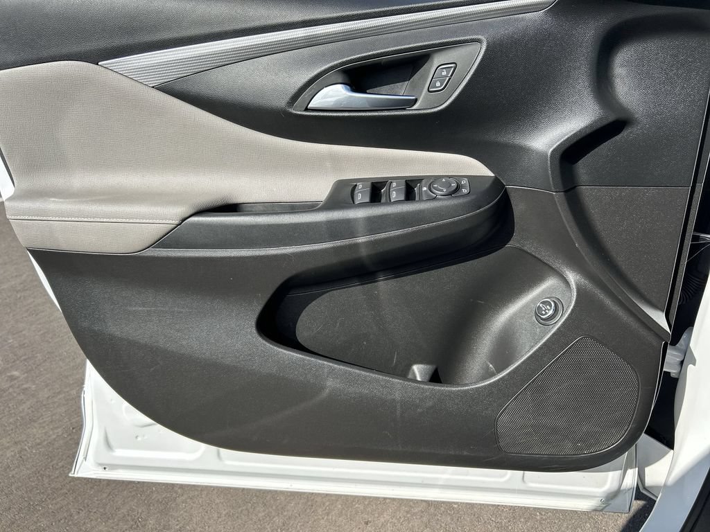 Used 2025 Buick Envista Preferred FWD image 22