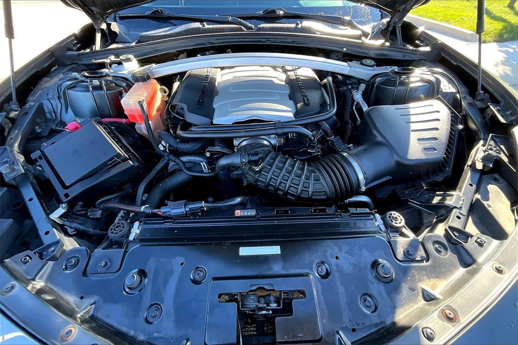 Used 2018 Chevrolet Camaro SS image 13