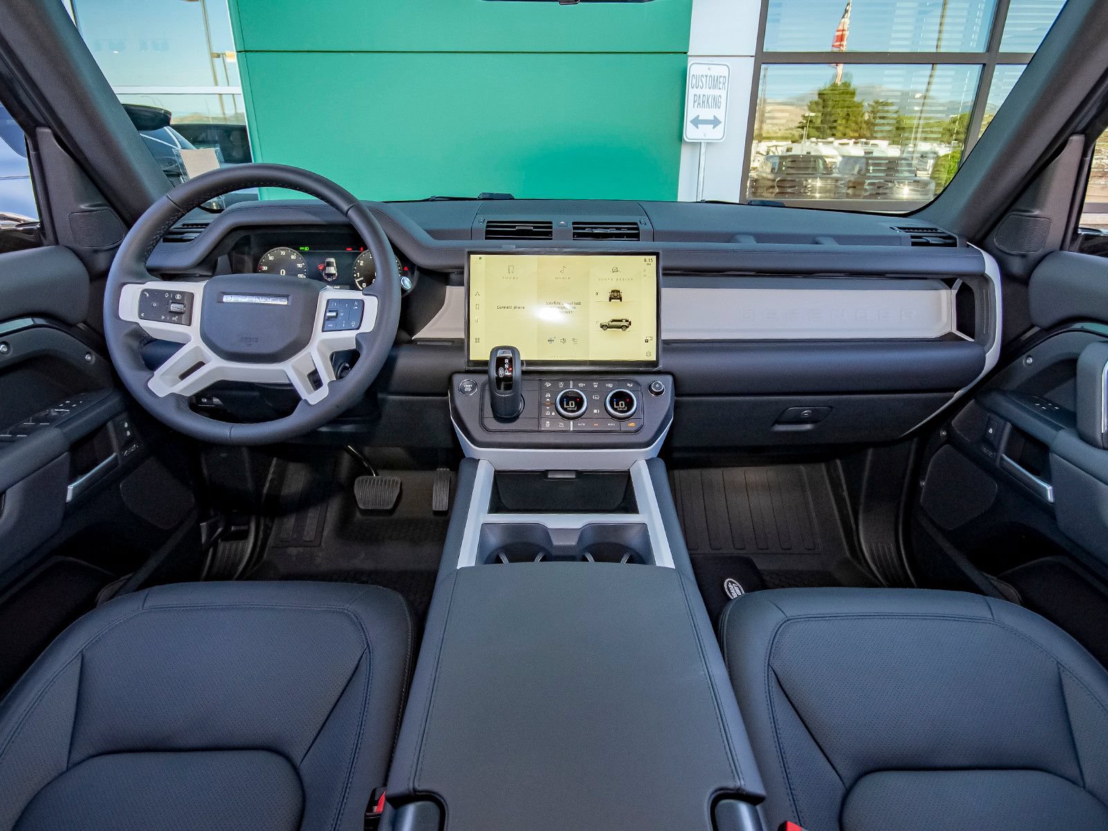 New 2026 Land Rover Defender 110 X-Dynamic SE AWD/4WD image 41