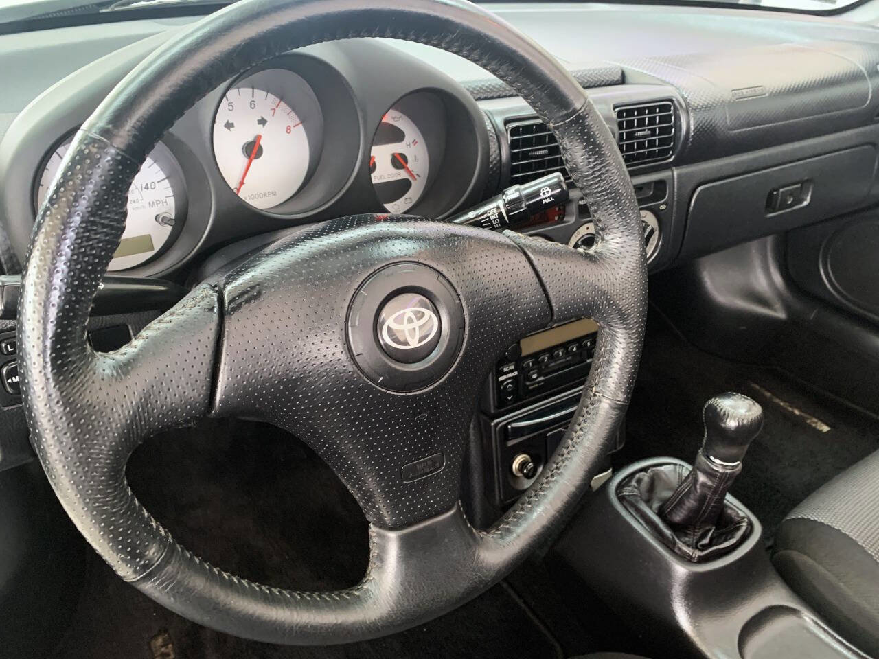 Used 2002 Toyota MR2 image 8