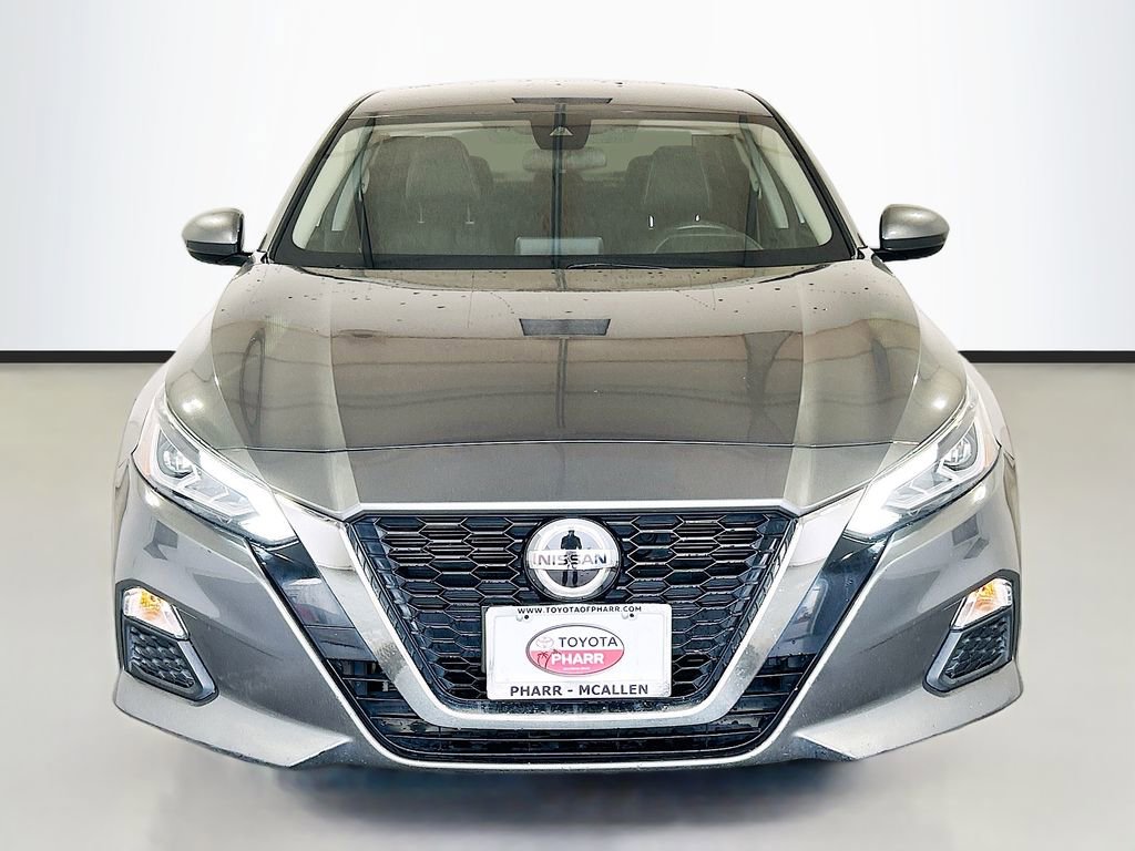 Used 2022 Nissan Altima 2.5 SV FWD image 2