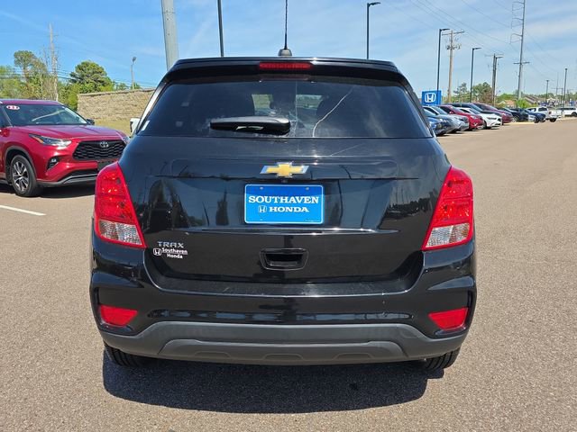 Used 2020 Chevrolet Trax LS w/ Tint and Cruise Package image 4