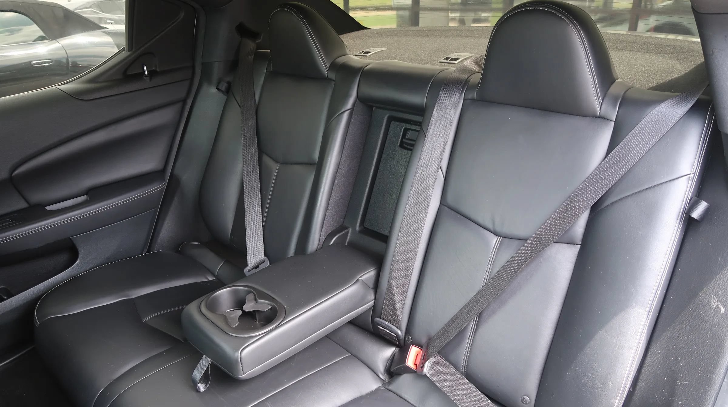 Used 2014 Dodge Avenger SXT FWD image 21