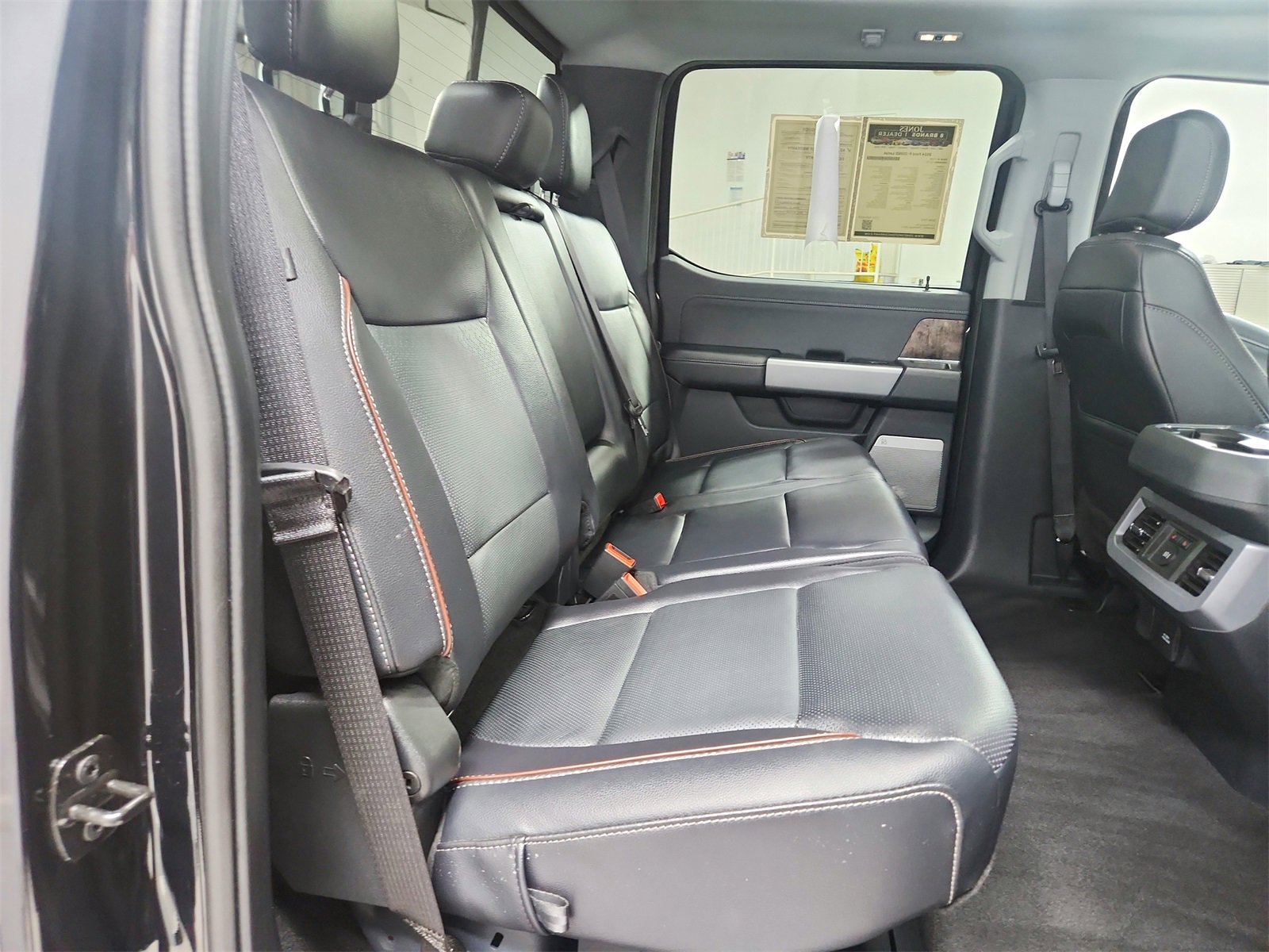 Used 2024 Ford F250 Lariat w/ Chrome Package image 42