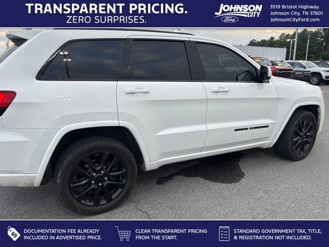 Used 2018 Jeep Grand Cherokee Altitude AWD/4WD image 1