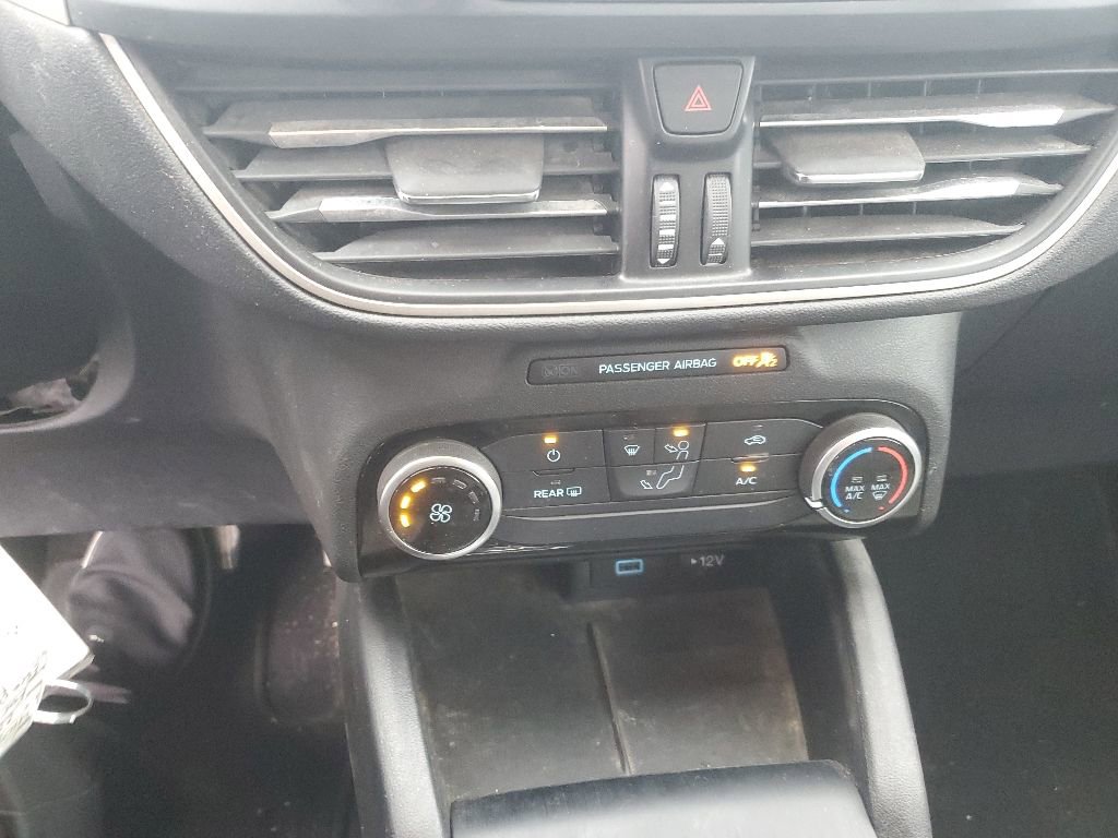 Used 2022 Ford Escape S AWD/4WD image 10