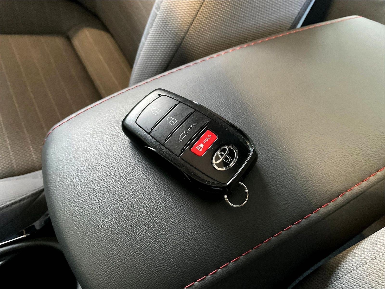 Used 2024 Toyota Corolla SE w/ SE Premium Package FWD image 33