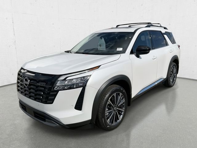 New 2026 Nissan Pathfinder Platinum w/ Accent Package image 1