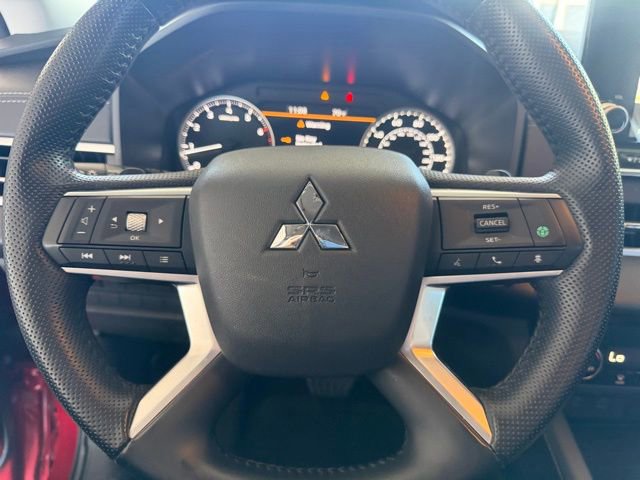 Used 2024 Mitsubishi Outlander SE Black Edition FWD image 15