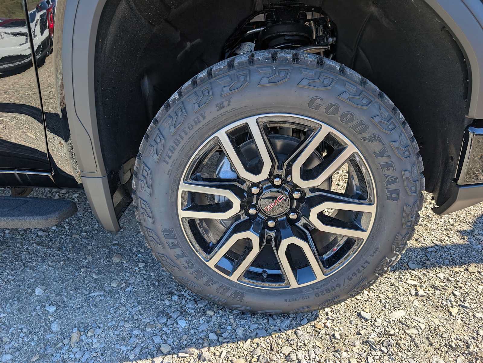 New 2026 GMC Sierra 1500 AT4 w/ AT4 Premium Package AWD/4WD image 3