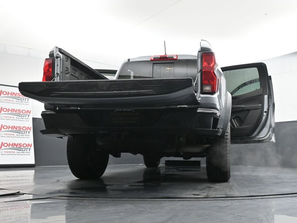 Used 2023 Chevrolet Colorado Trail Boss w/ Technology Package image 41