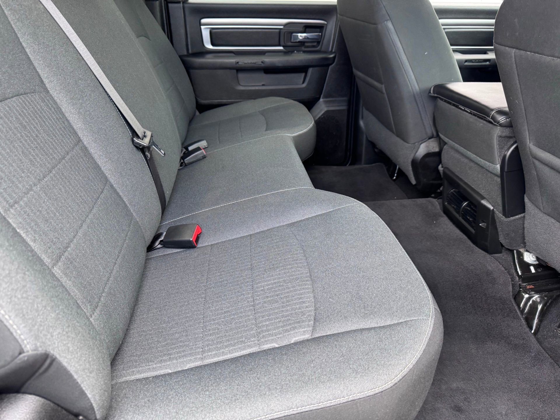 Used 2022 RAM 1500 Classic Warlock image 11