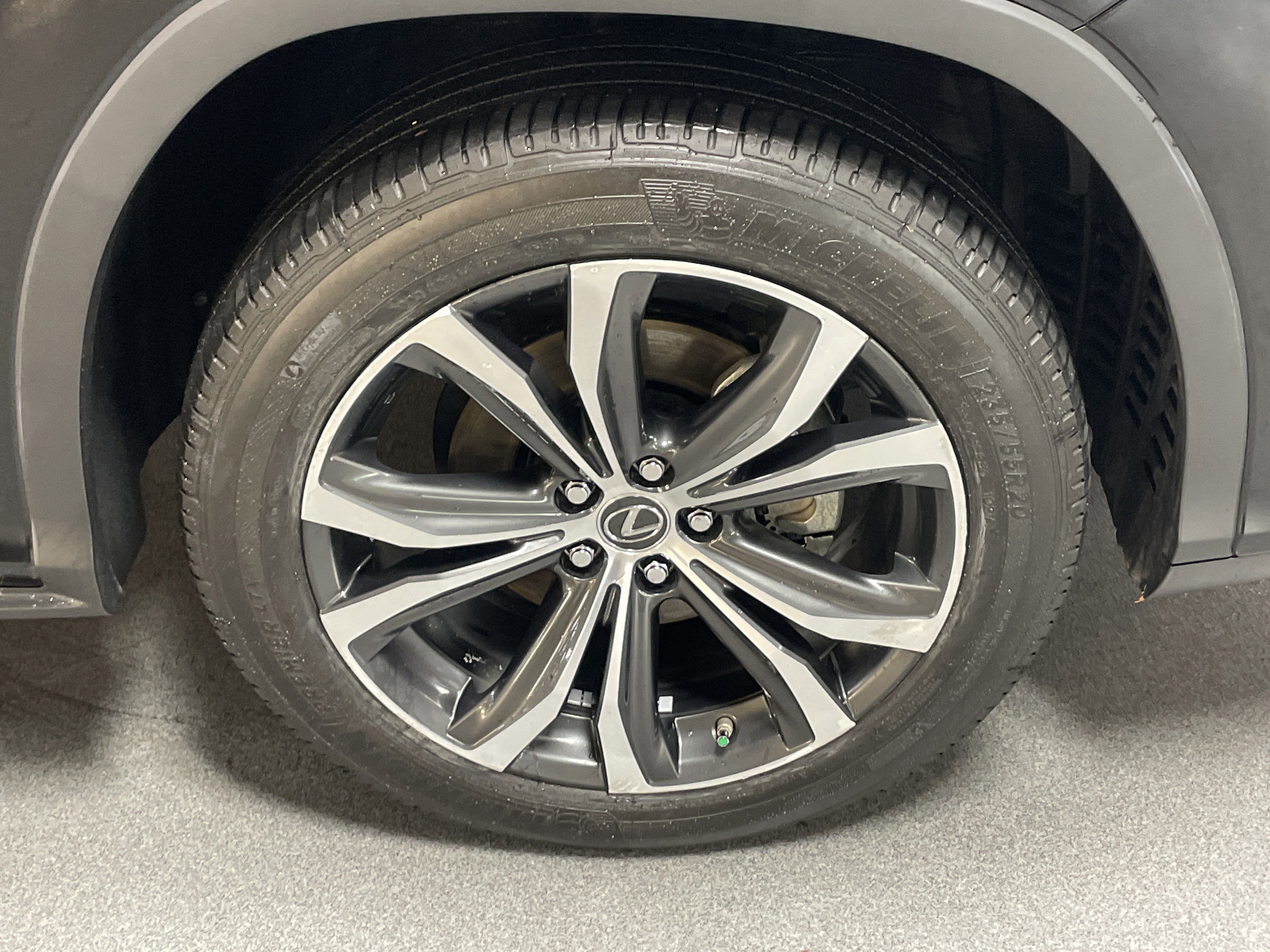 Used 2020 Lexus RX 450hL RX 450hL image 13