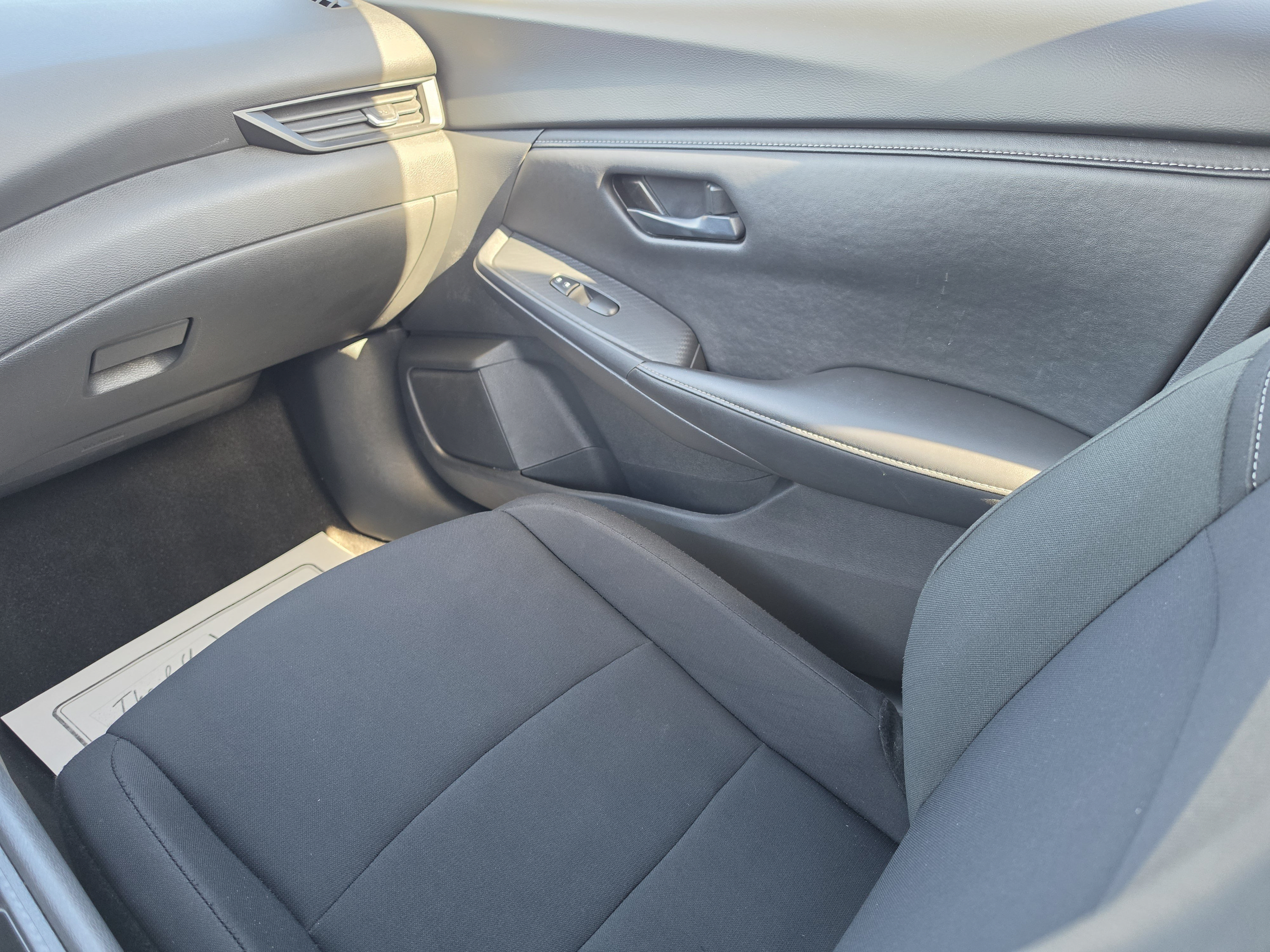 Used 2025 Nissan Sentra S FWD image 20