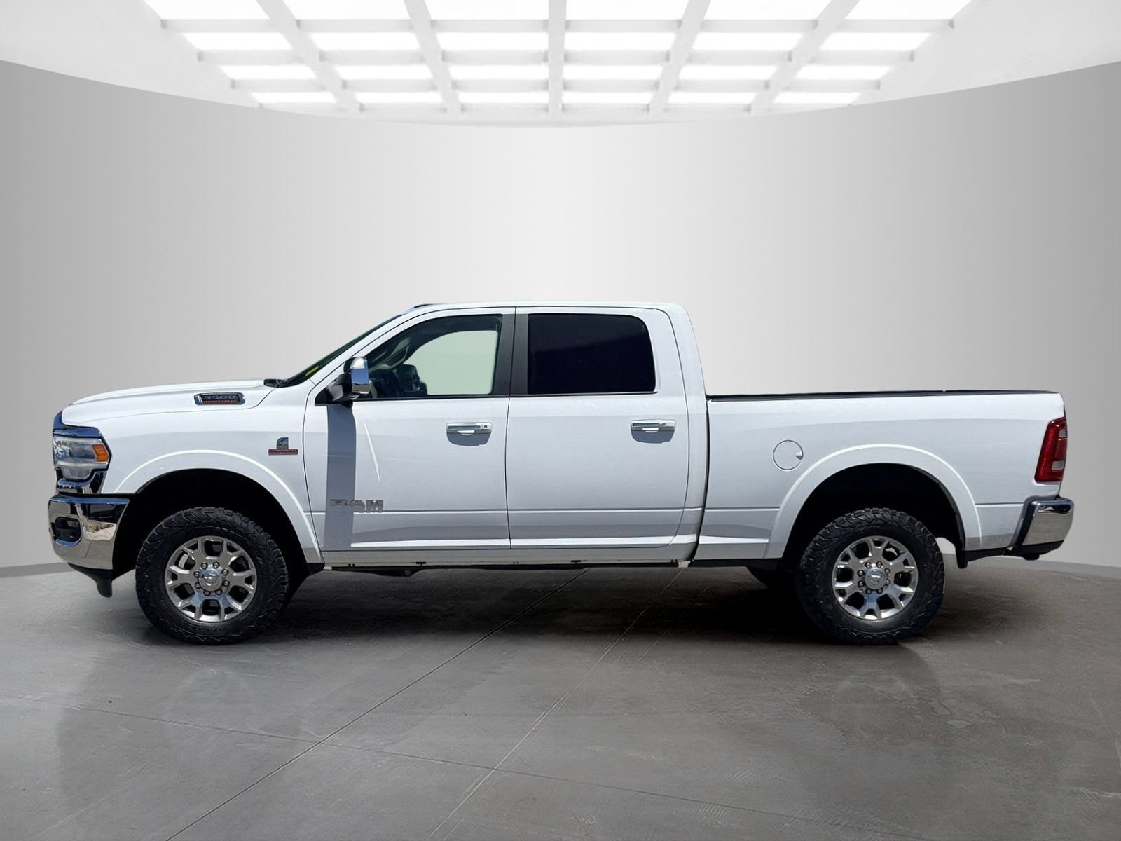 Used 2021 RAM 3500 Laramie AWD/4WD image 8