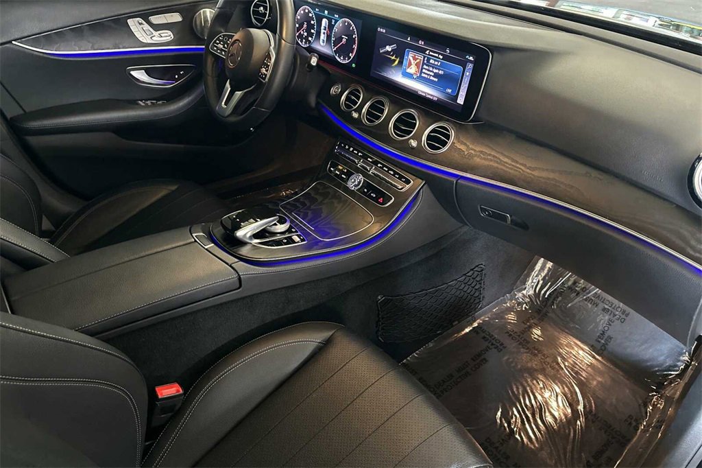 Used 2020 Mercedes-Benz E 350 Sedan image 18