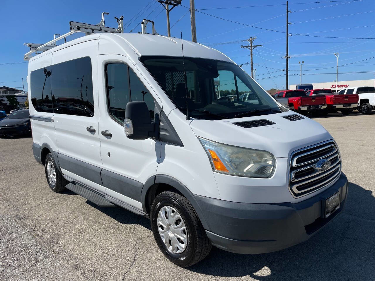 Used 2015 Ford Transit 150 XLT RWD image 7