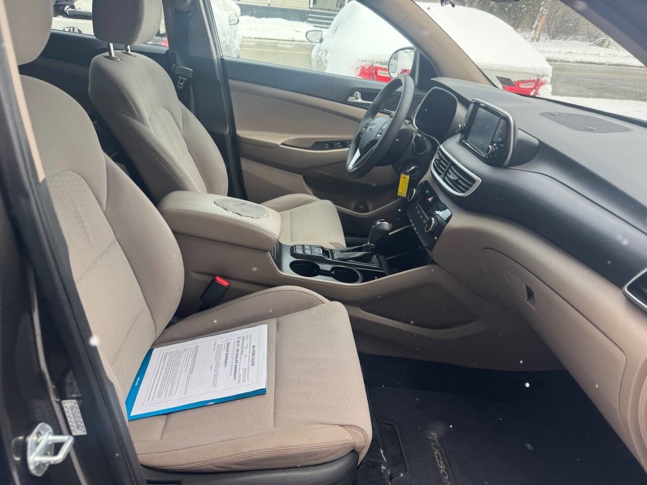 Used 2019 Hyundai Tucson SE image 25