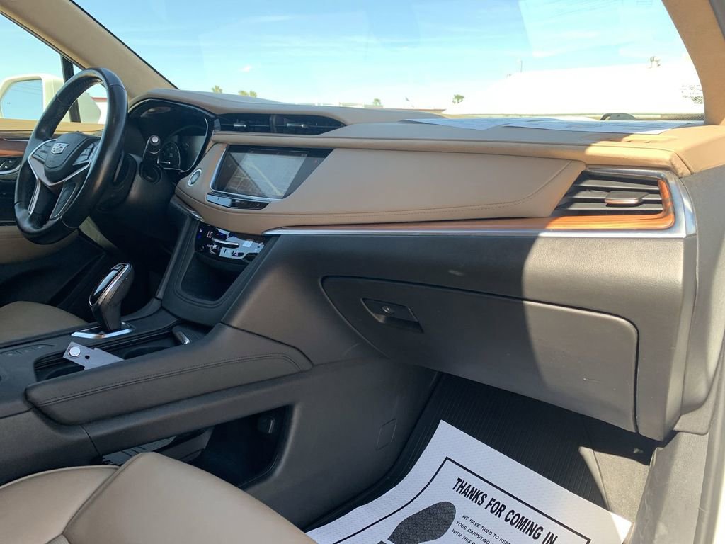 Used 2019 Cadillac XT5 Platinum AWD/4WD image 27