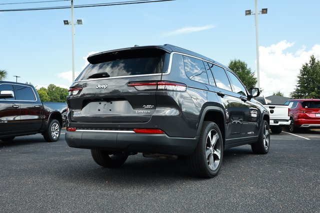 Used 2023 Jeep Grand Cherokee L Limited w/ Luxury Tech Group II AWD/4WD image 6